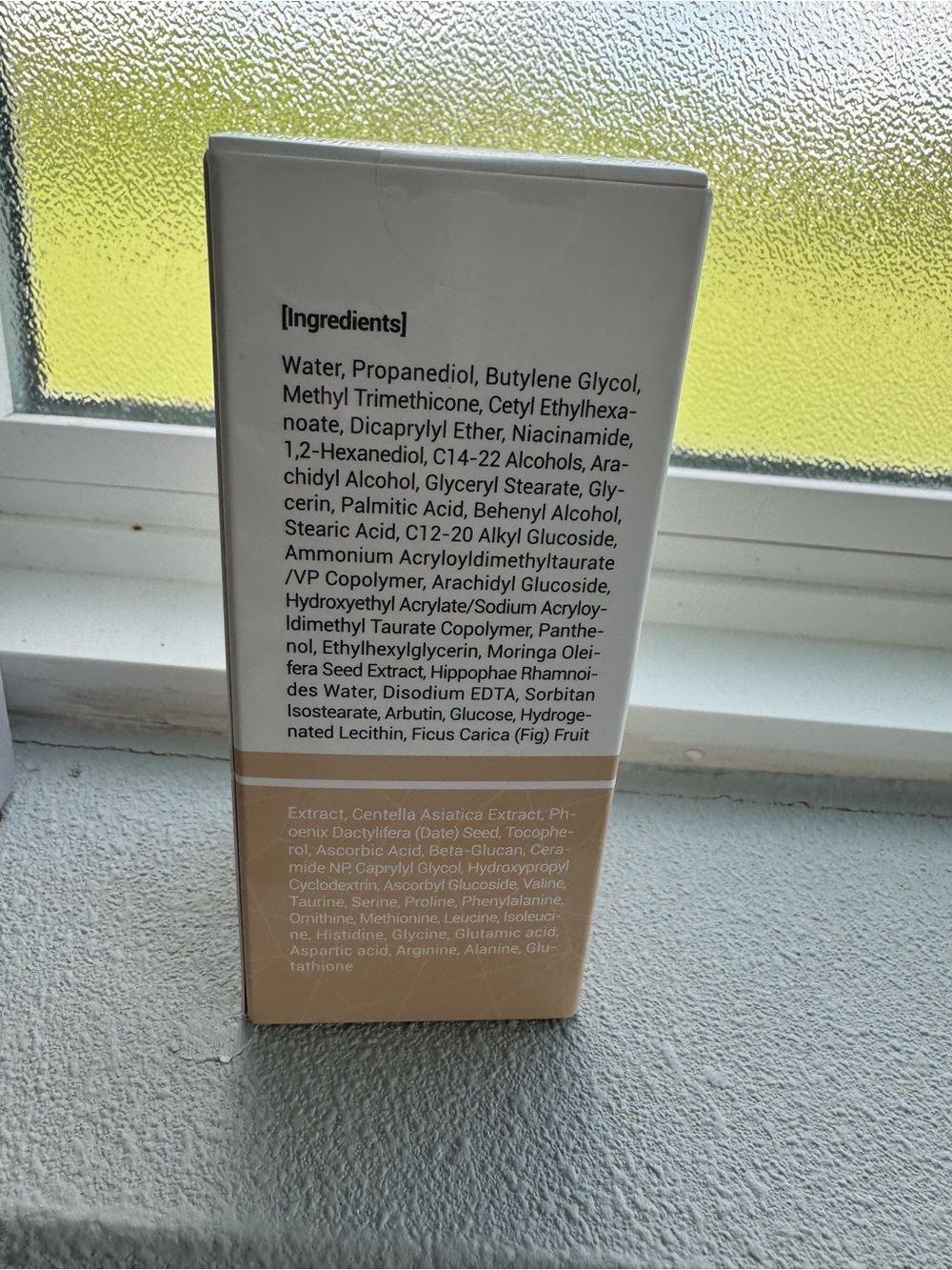 Kry Aesthetics All Day Glow Aqua Cream - White & Beige - Picture 4 of 5